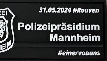 Gedenkabzeichen Rouven Laur | © © GdP-BW 2024 - alle Rechte vorbehalten / Mannheim (TM)