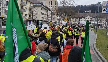 Demozug Stadt Freiburg im Breisgau | © © GdP-BW 2025 - alle Rechte vorbehalten