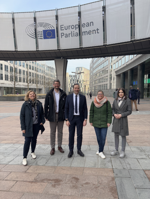 Steffi Loth (Landesvorsitzende Rheinland-Pfalz), Kevin Komolka (Landesvorsitzender Niedersachsen), Bundesvorsitzender Jochen Kopelke, Meike to Baben (Vorsitzende BFA Schutzpolizei), Bianca Jurczyk (JUNGE GRUPPE (GdP) Aachen) (nicht auf dem Foto: Roland Voss (GdP Bundespolizei | Zoll)) | © GdP